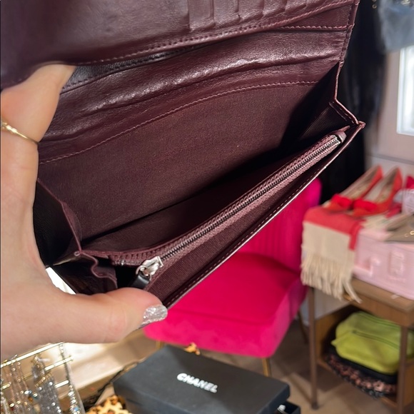 Chanel Black Quilted Leather Wallet - Picture 9 of 11